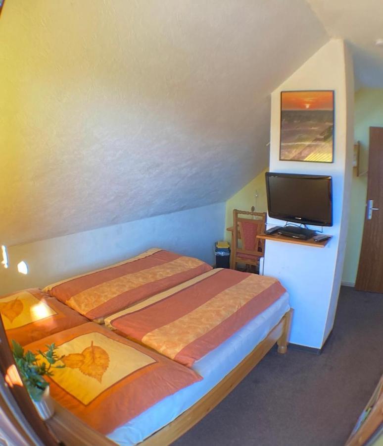 Gemuetliches Zimmer Zentral In Der Lueneburger Heide Schneverdingen Exterior photo