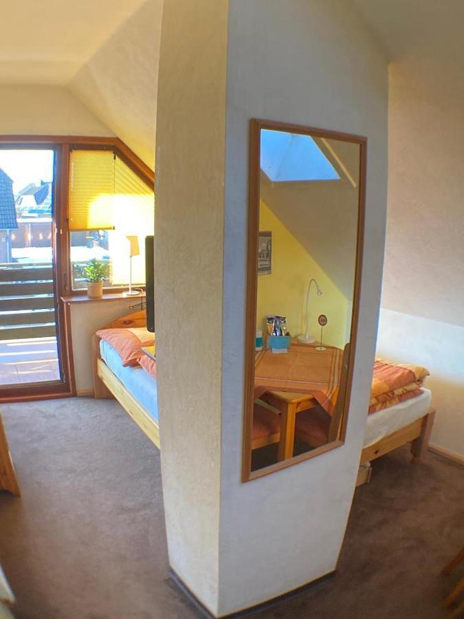 Gemuetliches Zimmer Zentral In Der Lueneburger Heide Schneverdingen Exterior photo